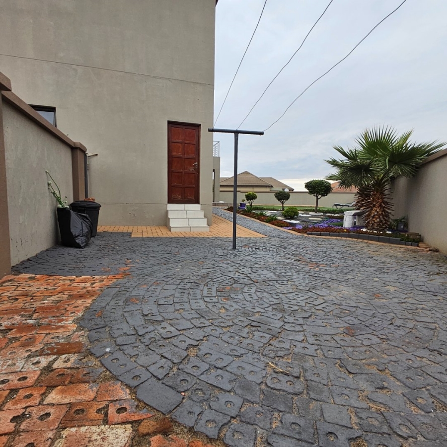 3 Bedroom Property for Sale in Lilyvale Free State